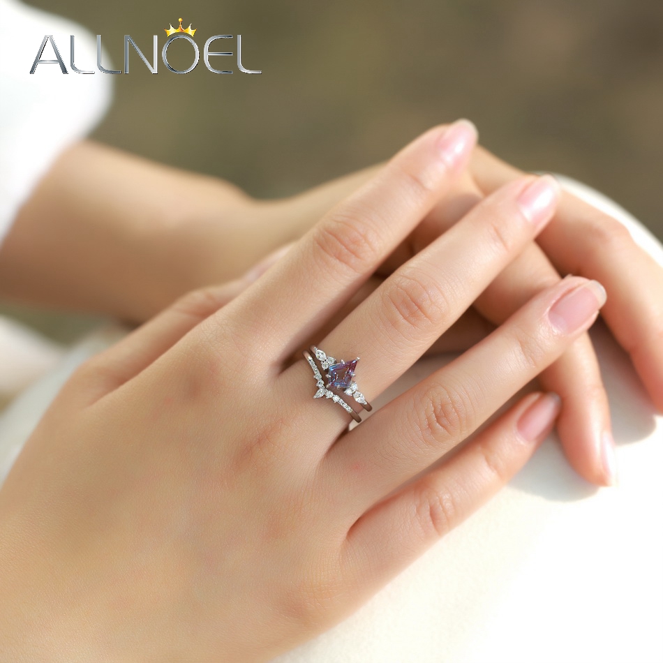 ALLNOEL Kite Cut 0.91ct Alexan - огляд і ціна Birthstone Ring Set