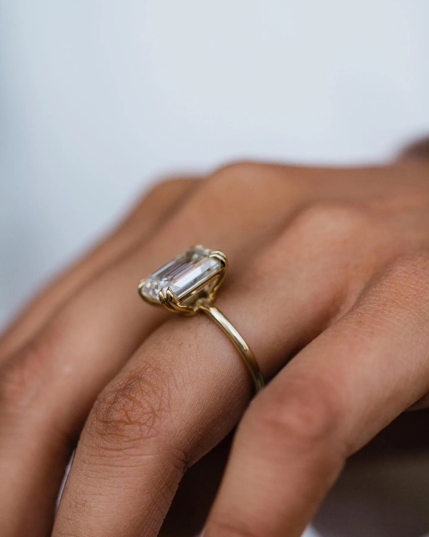 Old Mine Emerald Cut 6CT Vinta - огляд і ціна Moissanite Ring